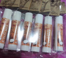 Бальзам для губ кокосовый в стике 5 гр / OTOP coconut Lip Balm 5 g