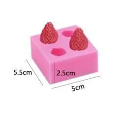 Силиконовая форма для конфет Клкбника / Strawberry Design Candy Silicone Mold