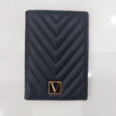 Обложка для паспорта стеганый материал черный Victoria's Secret / Passport Case Black Victoria's Secret