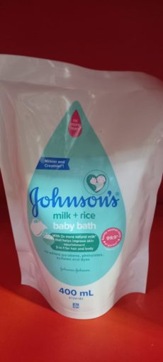 Детский шампунь и пенка для купания молоко + рис 400 мл / Johnson's baby bath milk + rice 400 ml