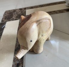 Деревянный слон для спа -салона / Wooden Elephant for Spa Decoration