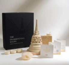 Просветляющая ступа  Гладкий белый – WAT About Siam / The Enlightening Stupa Sleek White – WAT About Siam